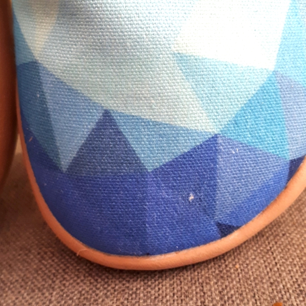 LIFE IS ART men's Colorful Abstract  Geometric Canvas shoes 45 (small fault) - Picture 3 of 12